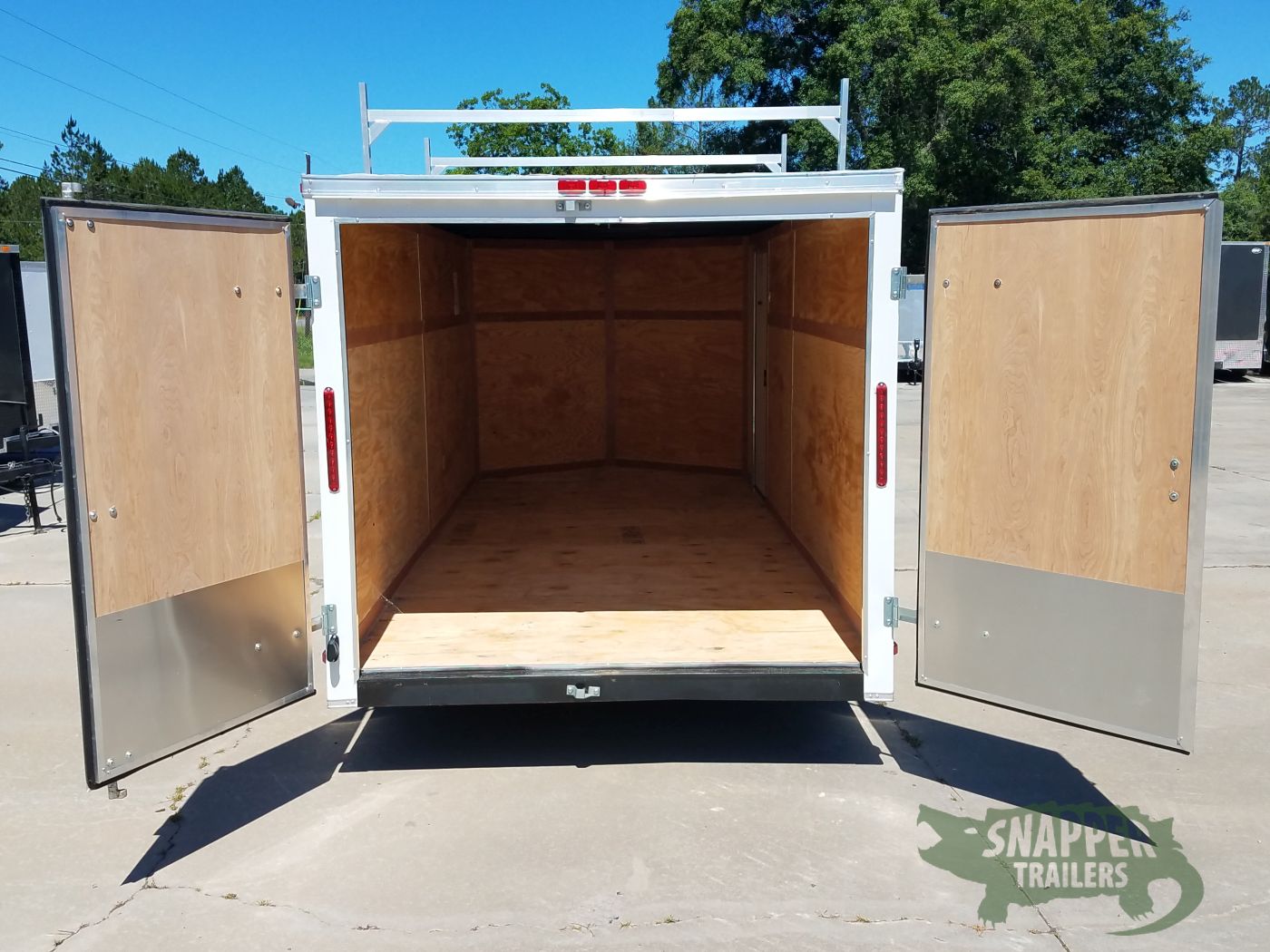 South Georgia Cargo 7x16 TA Trailer - White, Double Barn Doors, Side Door, Ladder Racks, Bias - Image 5