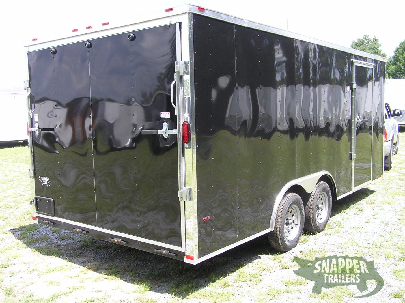 Freedom Trailers 8.5x18 TA Trailer - Black, Ramp, Side Door, D-Rings - Image 10