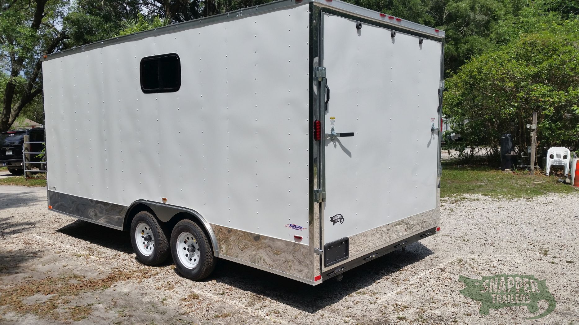 Freedom Trailers Custom 8.5x18 TA Trailer - White, Ramp, Side Door, D-Rings, Electrical Package, E-Track, and Much More - Image 4