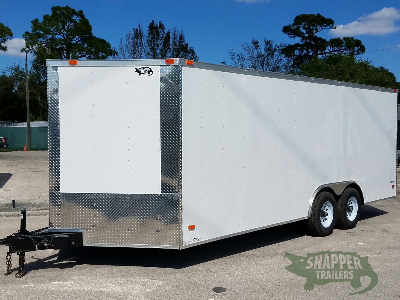 Freedom Trailers 8.5x20 TA Trailer - White, Ramp, Side Door, 5K Axles, D-Rings - Image 2