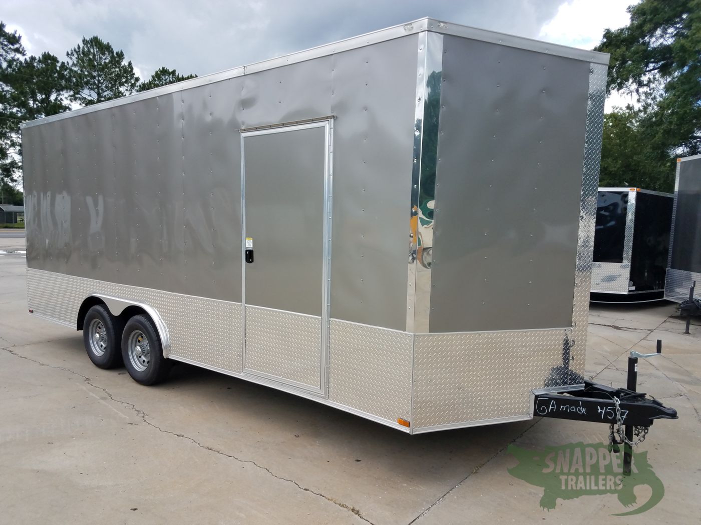 Quality Cargo 8.5x20 TA Trailer - Pewter, Heavy Duty Ramp, Side Door, D-Rings, 5K Axles, Extra Height - Image 9