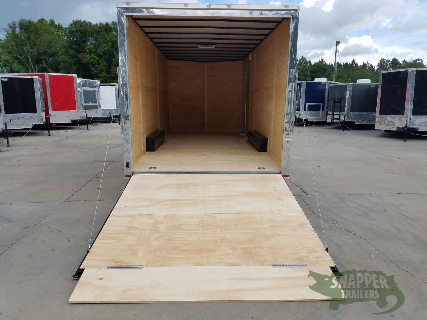 Quality Cargo 8.5x20 TA Trailer - Pewter, Heavy Duty Ramp, Side Door, D-Rings, 5K Axles, Extra Height - Image 5