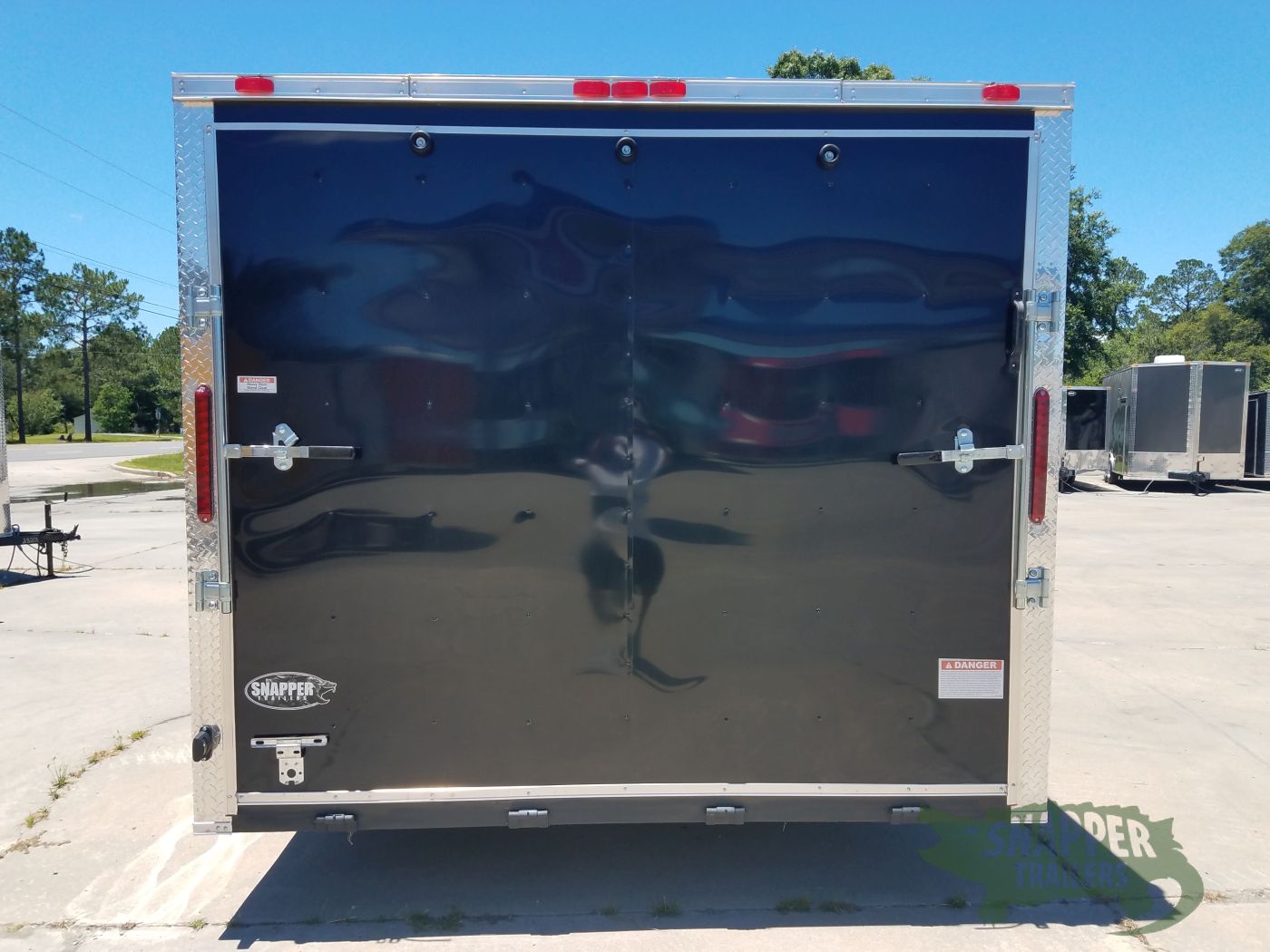 South Georgia Cargo 8.5x20 TA Trailer - Black, Ramp, Two Side Doors - Image 5