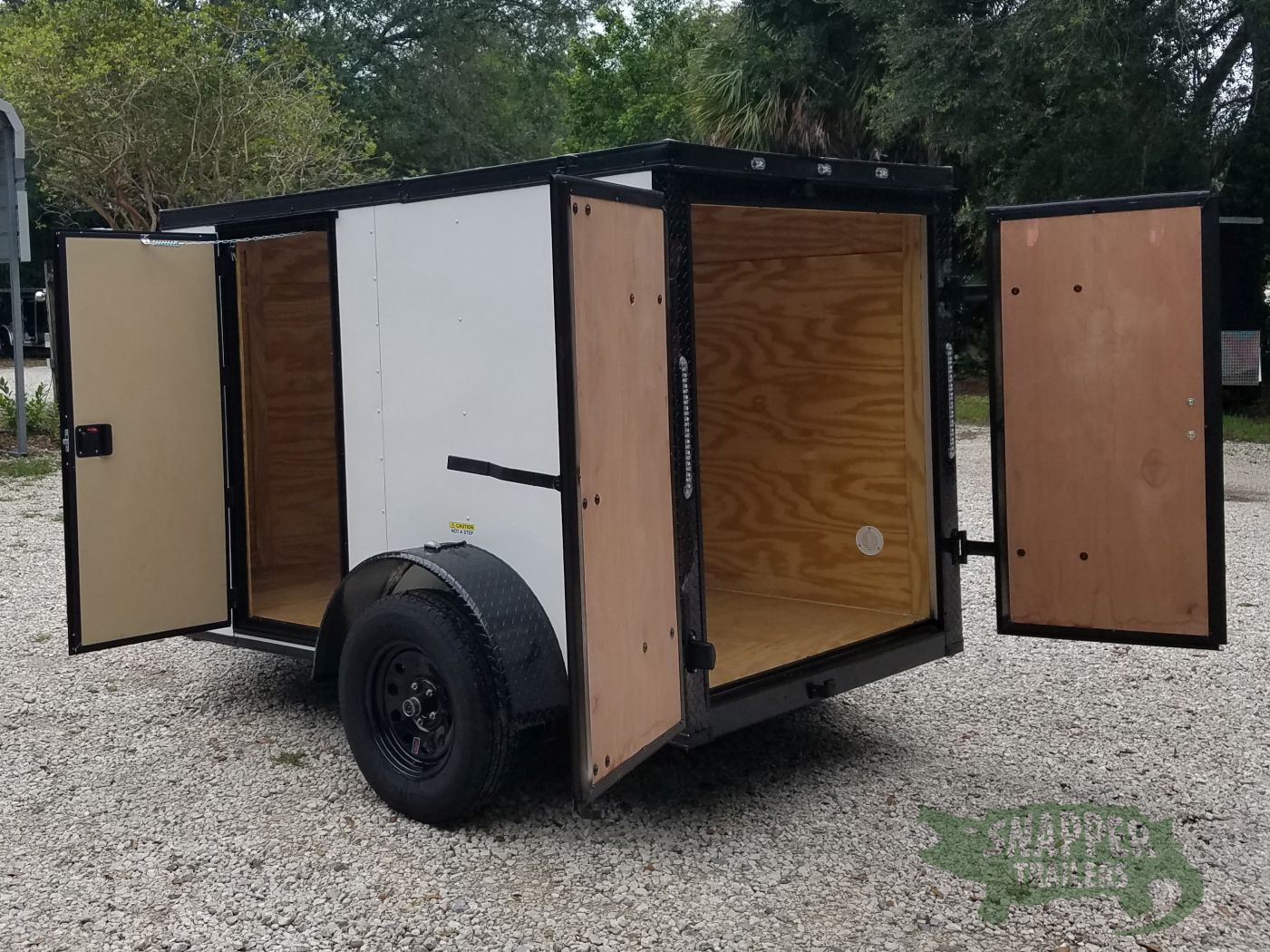 5x8 SA Trailer White, Barn Doors, Blackout Package, Two Side Doors