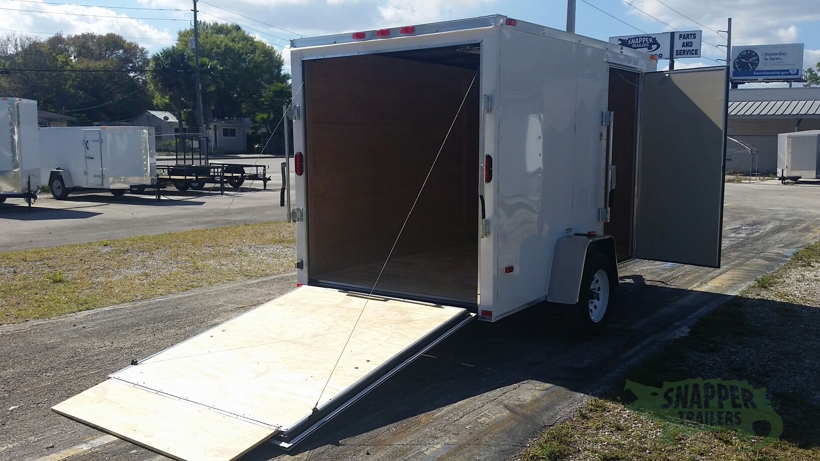 Freedom Trailers 6x10 SA Trailer - White, Ramp, Side Door, Extra Height - Image 8