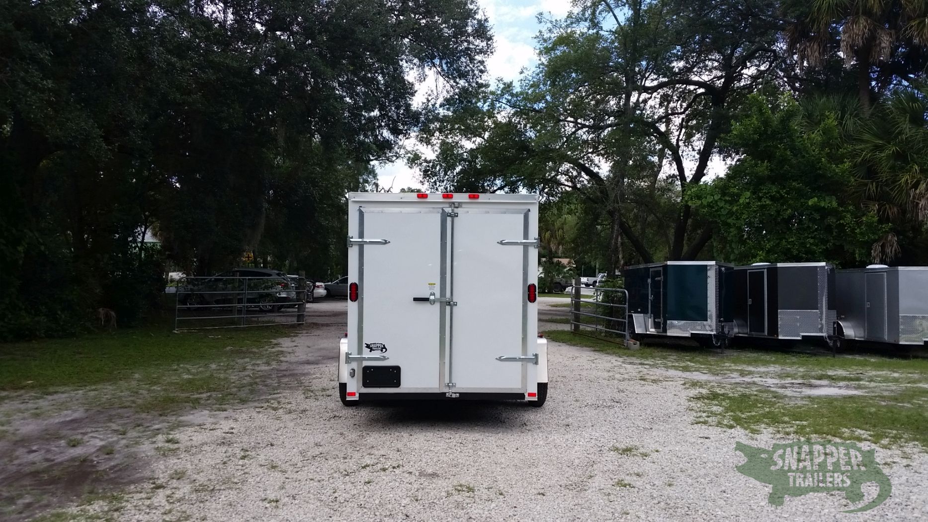 Bushnell Snapper Trailers