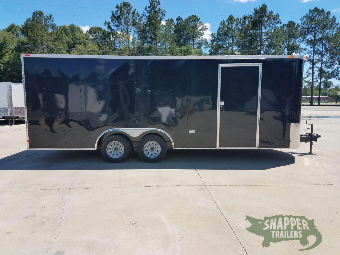 South Georgia Cargo 8.5x20 TA Trailer - Black, Ramp, Rounded V-Nose, Spare Mount with Spare