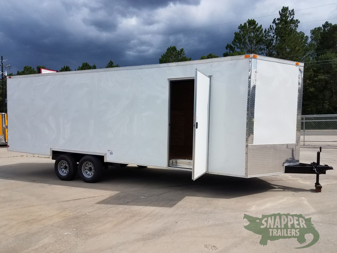 South Georgia Cargo 8.5x24 TA Trailer - White, Ramp, Side Door, 5K Axles, Options - Image 9