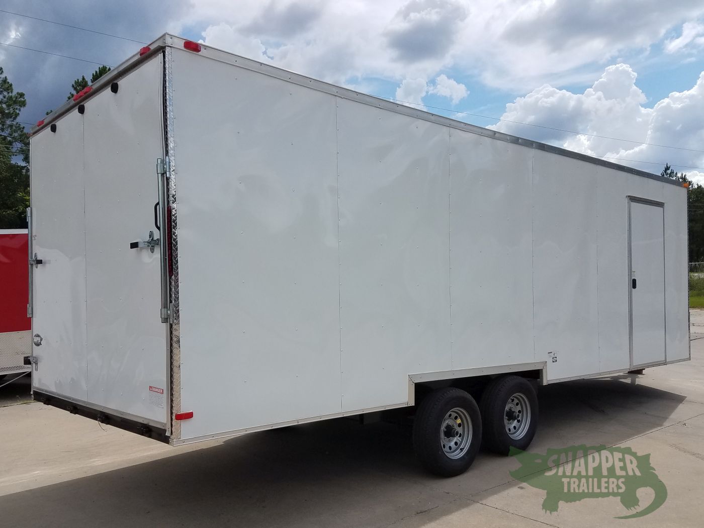South Georgia Cargo 8.5x24 TA Trailer - White, Ramp, Side Door, 5K Axles, Options - Image 7