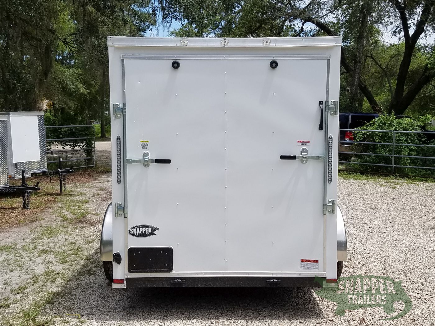 Quality Cargo 6x10 SA Trailer - White, Ramp, Side Door, Extra Height, Window, D-Rings - Image 9