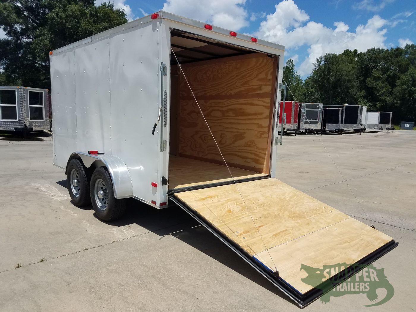Quality Cargo 7x12 TA Trailer - White, Flat Ront, Ramp, Side Door, 5200 lbs Axles, Extra Height - Image 4