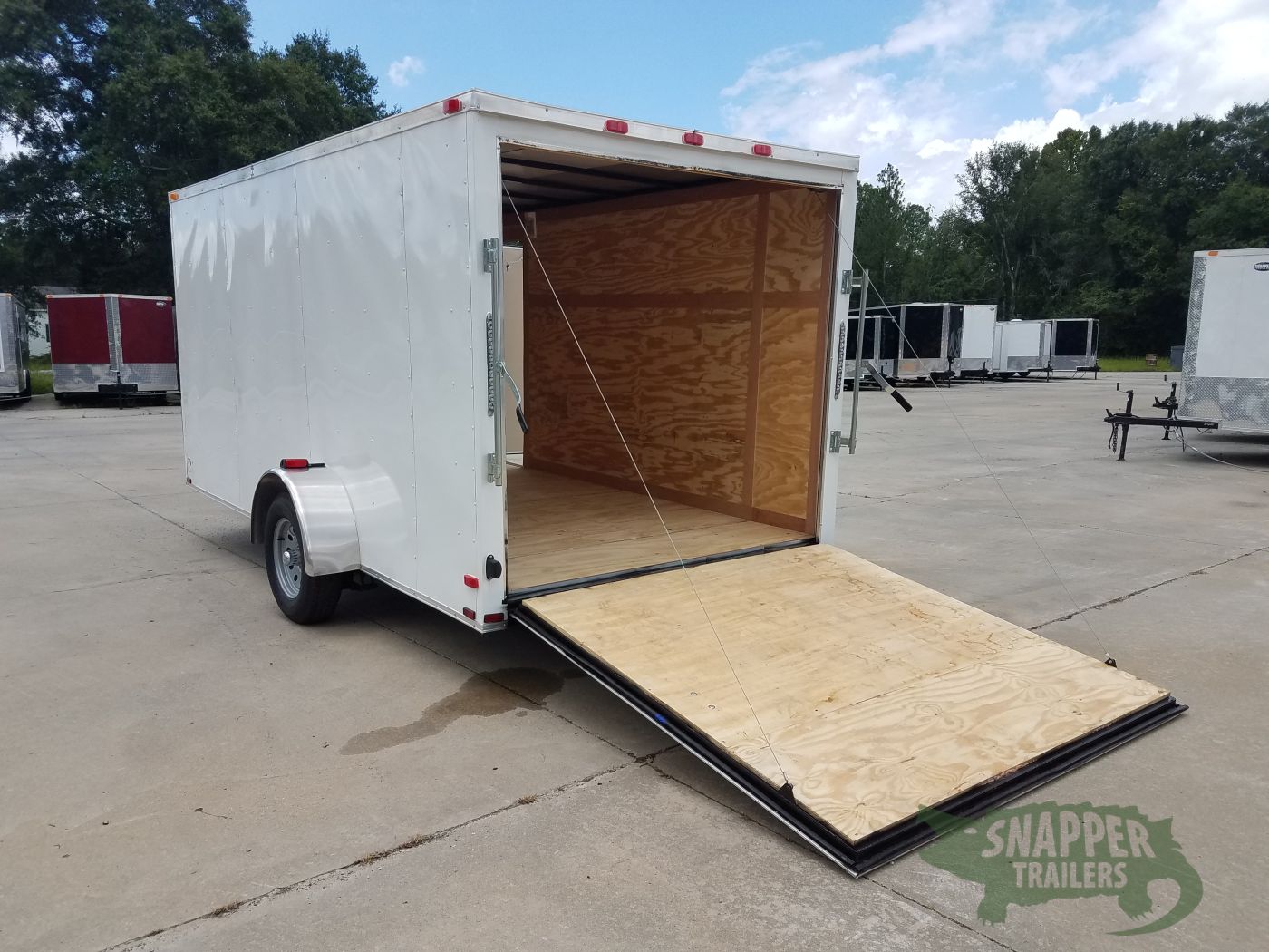 Quality Cargo 7x14 SA Trailer - White, Ramp, Side Door, Brakes, Extra Height - Image 4