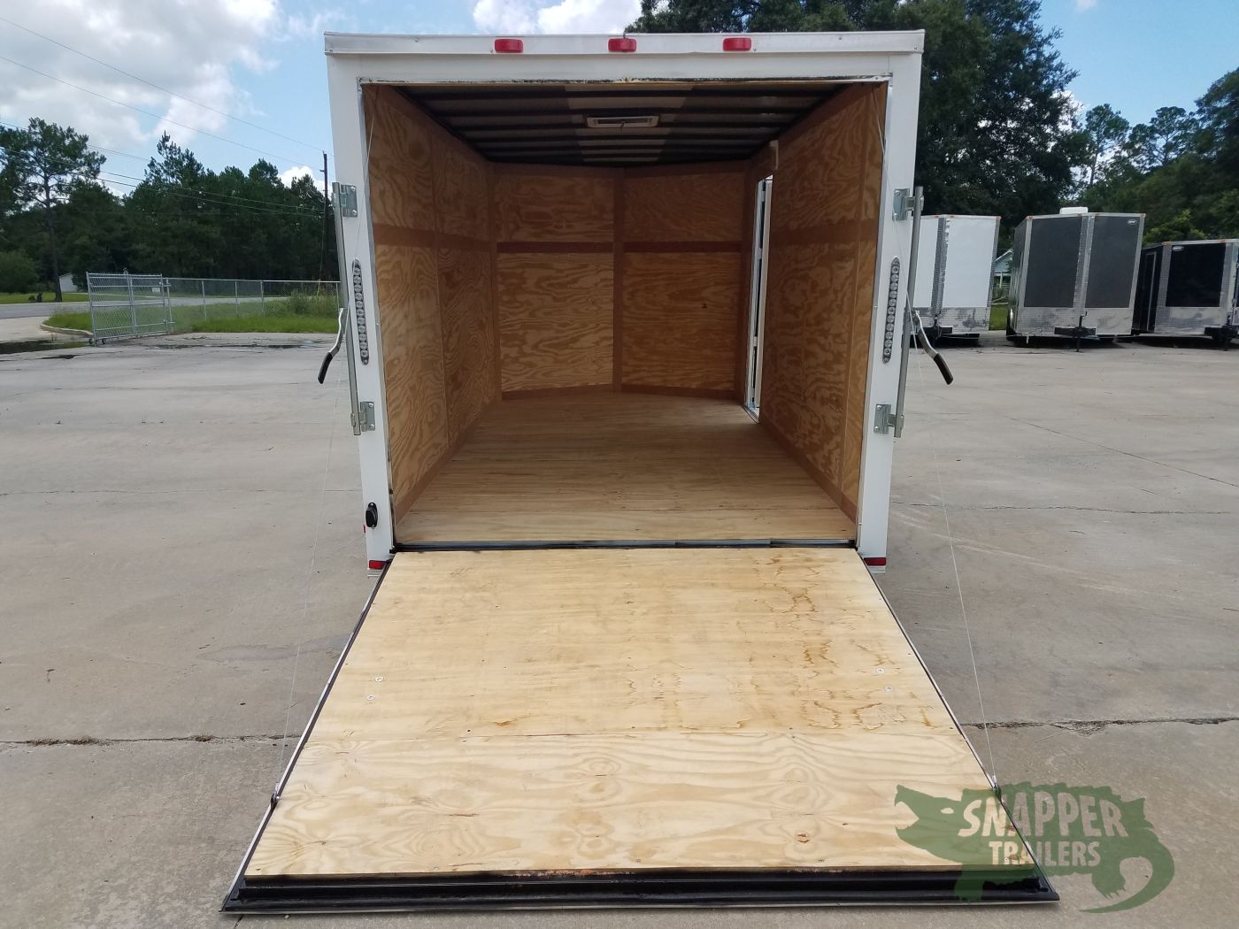 Quality Cargo 7x14 SA Trailer - White, Ramp, Side Door, Brakes, Extra Height - Image 6