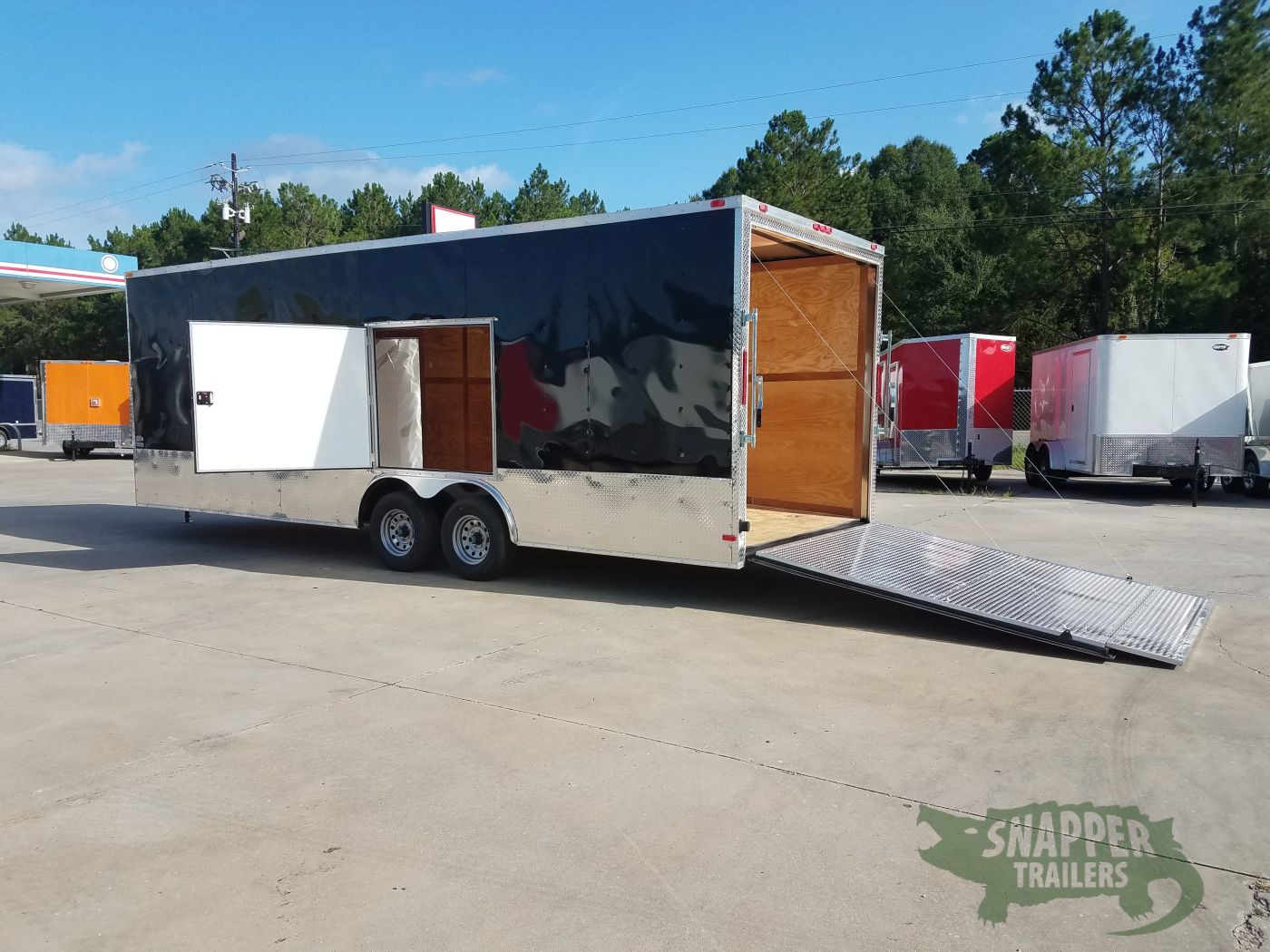 South Georgia Cargo 8.5x24 TA Trailer - Black, Ramp, Side Door, 5K Axles, Extra Height, Customizations - Image 5