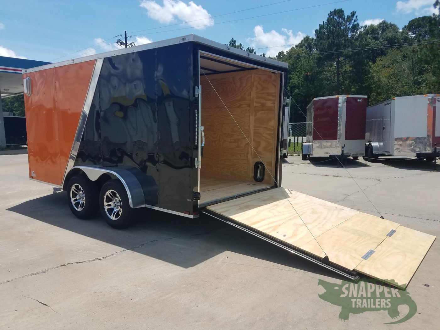 Quality Cargo 7x14 TA Trailer - Orange and Black, Ramp, Side Door, Extra Height, Side Vents and Mag Wheels - Image 4