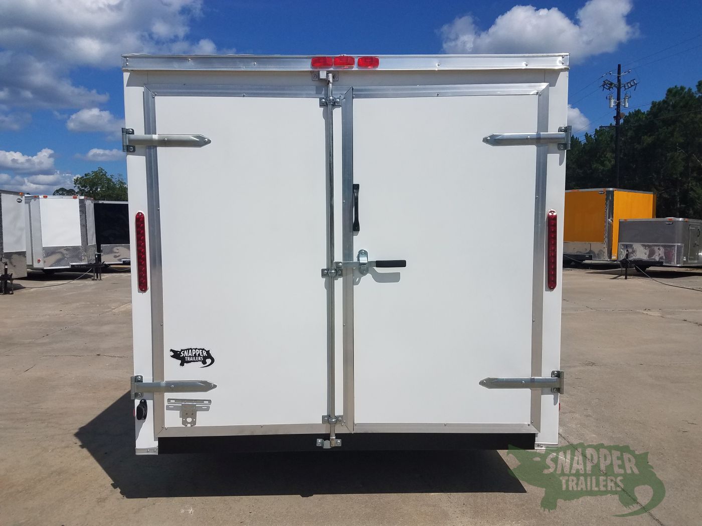 South Georgia Cargo 7x16 TA Trailer - White, Double Barn Doors, Side Door, Luan Ceiling, Insultated Walls and Ceiling - Image 8