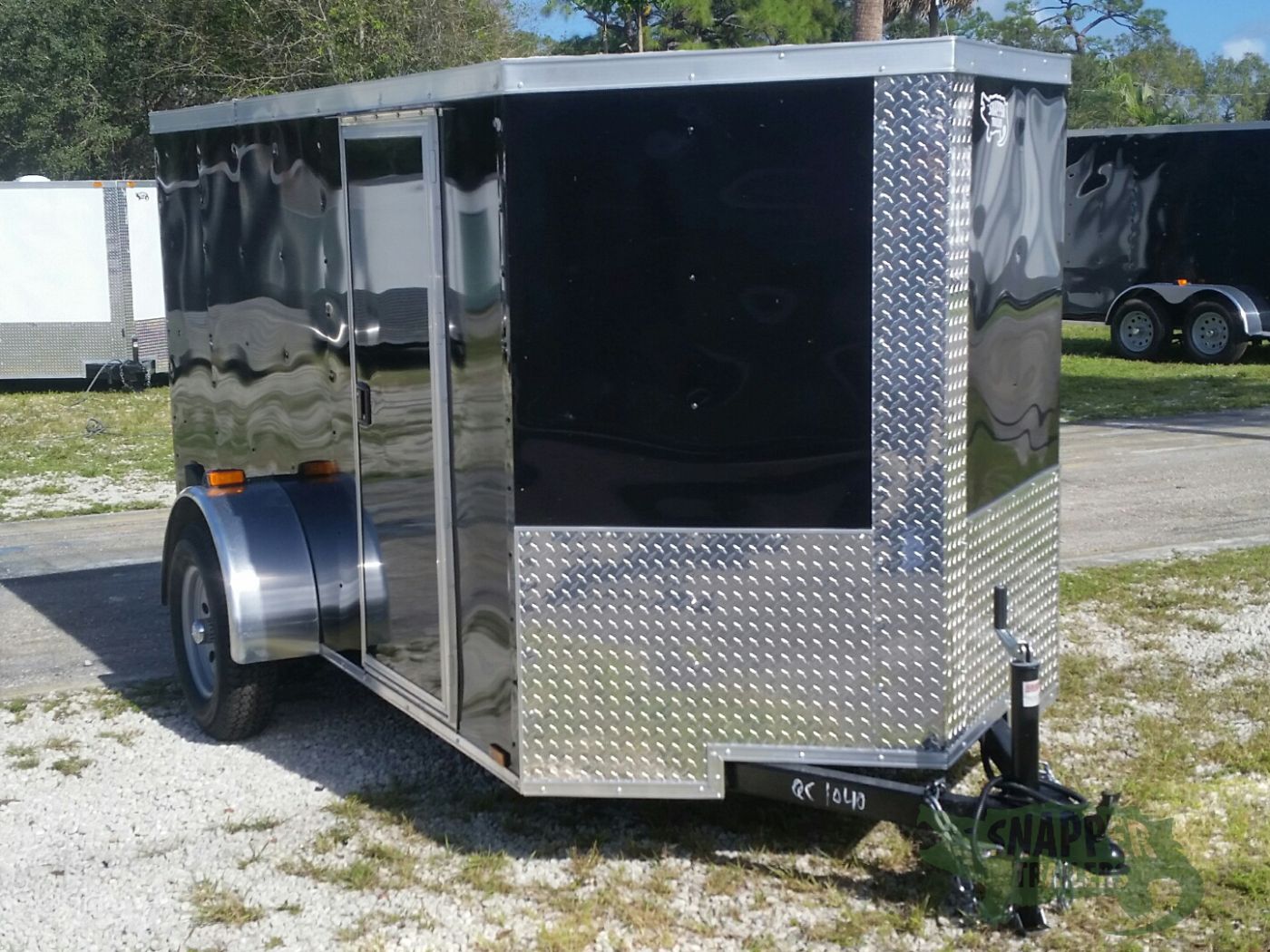 Quality Cargo 5x10 SA Trailer - Black, Ramp, Side Door, Side Vents - Image 13