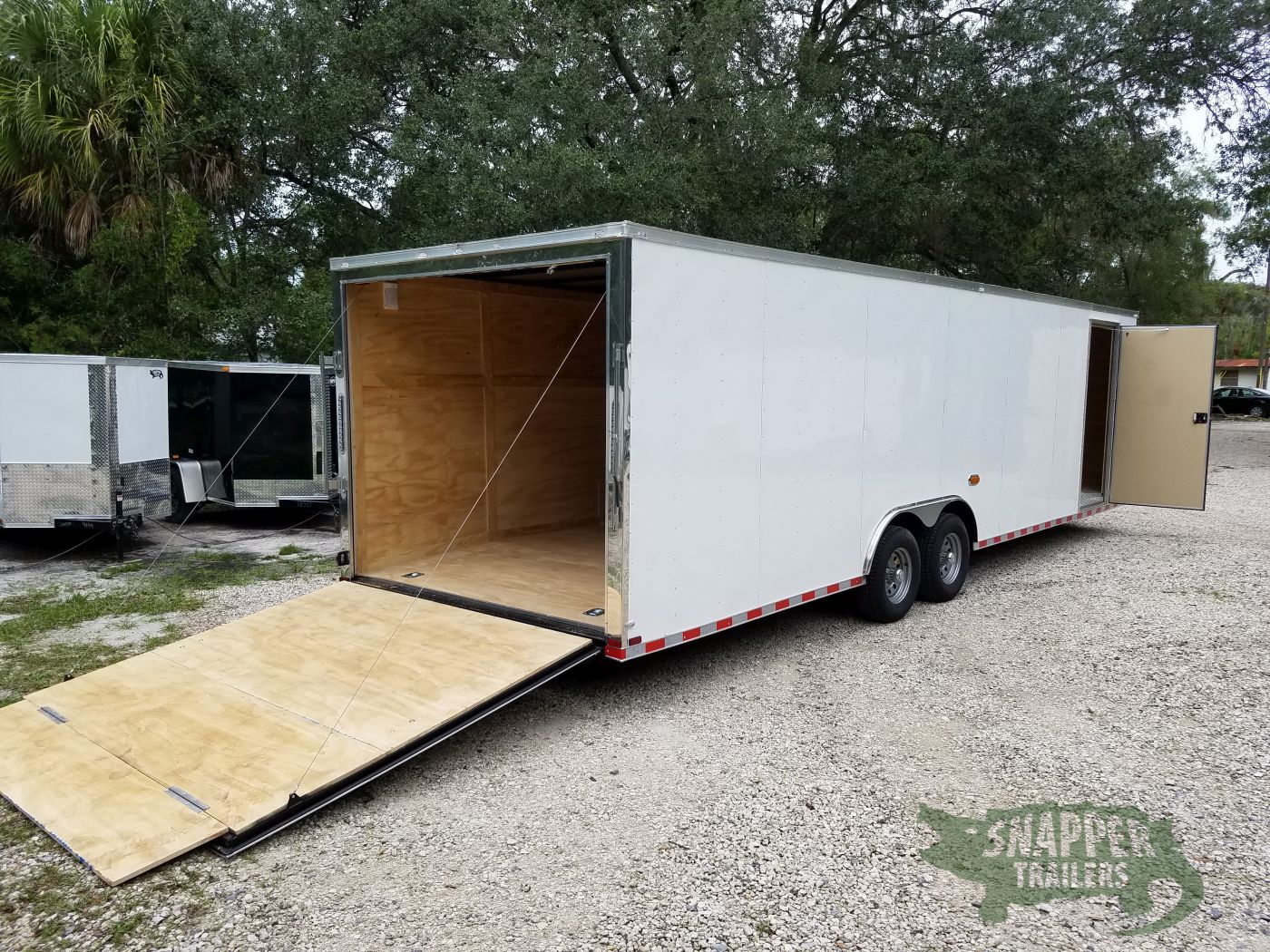 Quality Cargo 8.5x28 TA Trailer - White, Ramp, Side Door, D-Rings, 5K Axles - Image 8