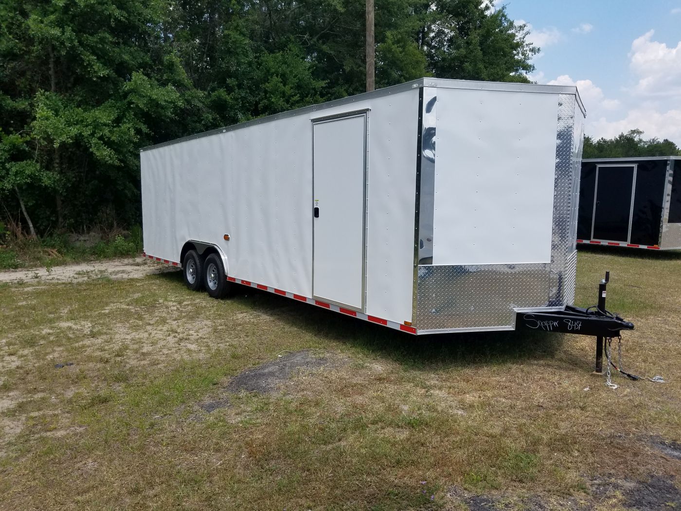 BQ 8.5x26TA3L Wh R RV Front Right