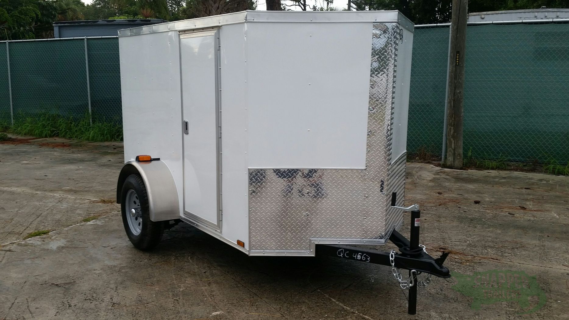 Quality Cargo 5x8 SA Trailer - White, Ramp, Side Door, Roof Vent - Image 13