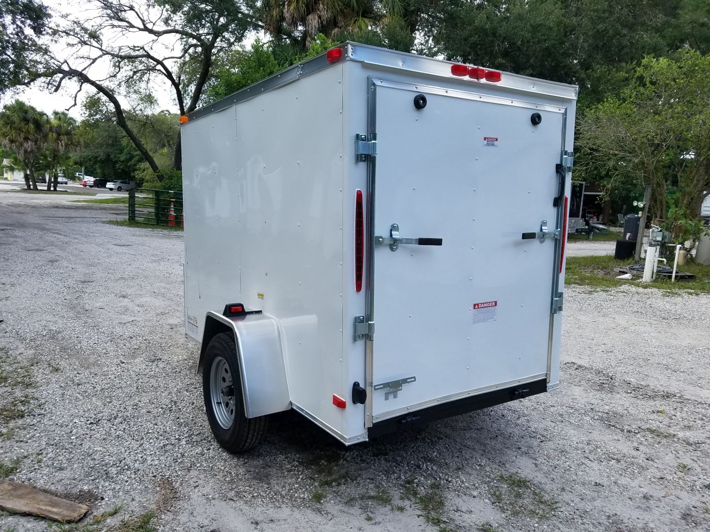 South Georgia Cargo 5x8 SA Trailer - White, Ramp - Image 6