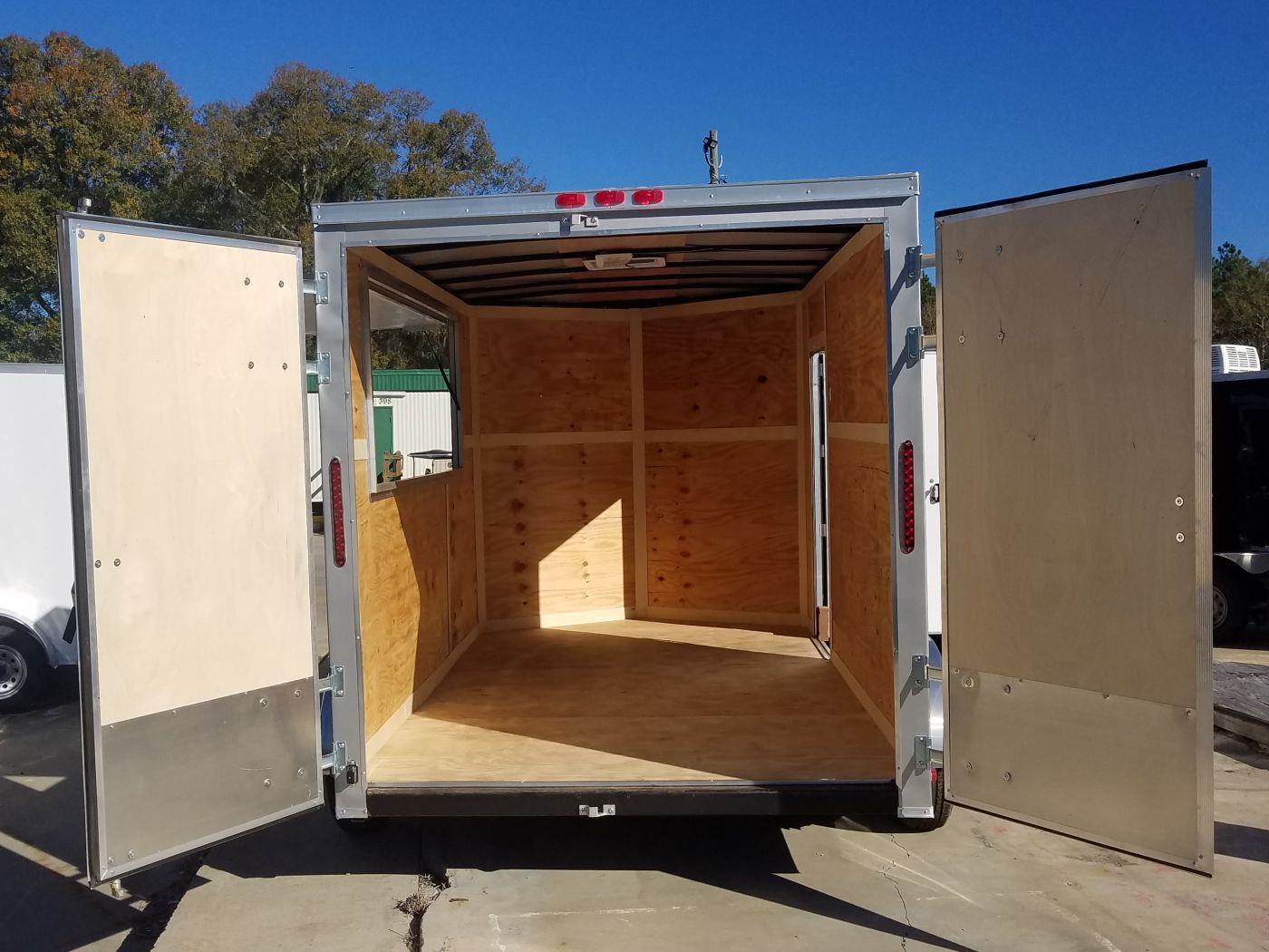 South Georgia Cargo 7x12 TA Trailer - Silver Frost, Barn Doors, Side Door, Concession Door, Extra Height - Image 8