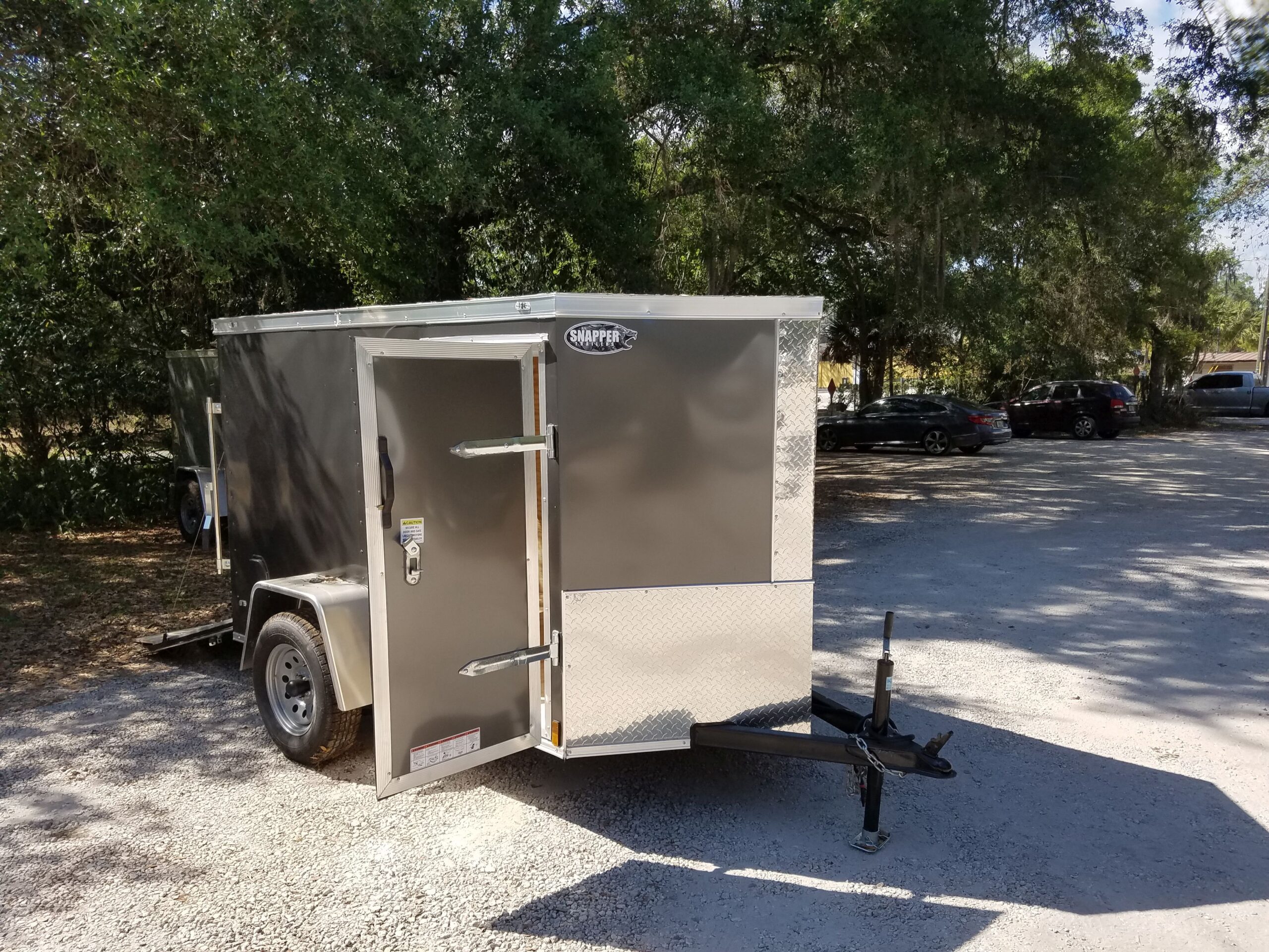 Diamond Cargo 5x8 SA Trailer - Charcoal Gray, Ramp, Side Door - Image 12