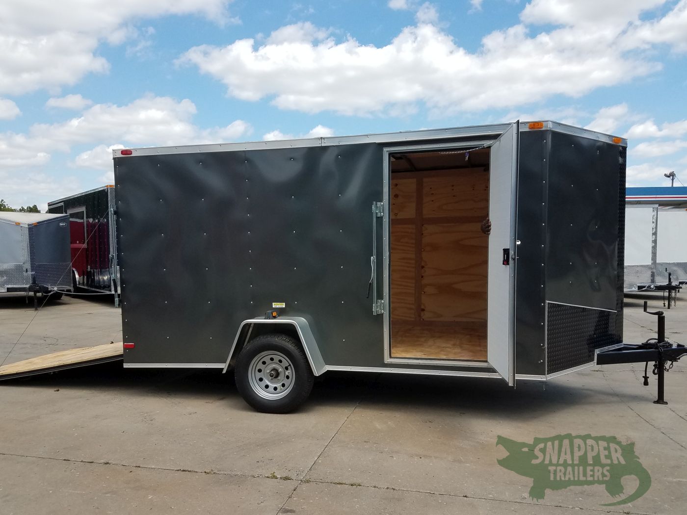 South Georgia Cargo 7x12 SA Trailer - Charcoal Grey, Ramp, Side Door, Black ATP, D-Rings, Stab Jacks - Image 4